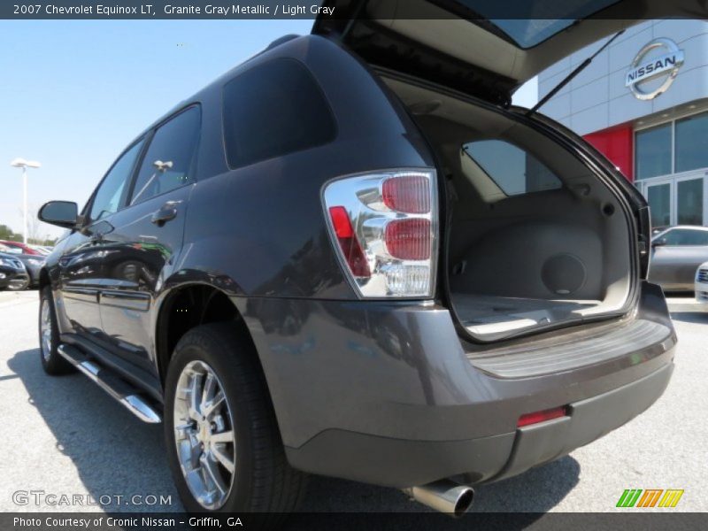Granite Gray Metallic / Light Gray 2007 Chevrolet Equinox LT