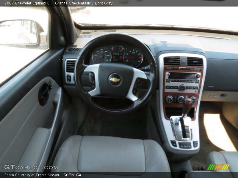 Granite Gray Metallic / Light Gray 2007 Chevrolet Equinox LT