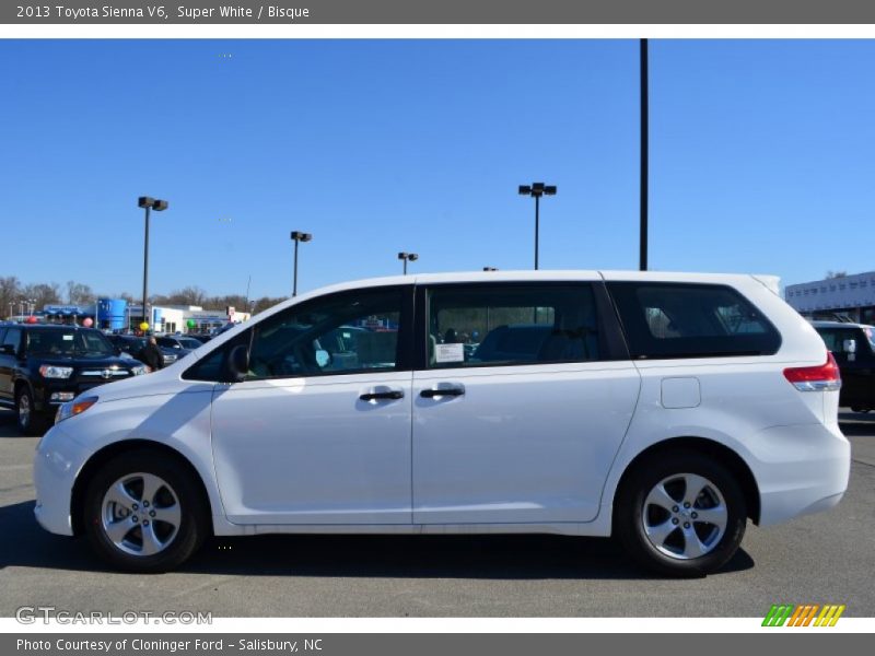 Super White / Bisque 2013 Toyota Sienna V6