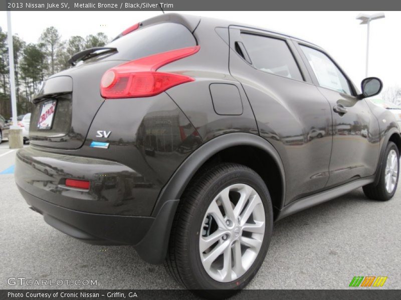Metallic Bronze / Black/Silver Trim 2013 Nissan Juke SV