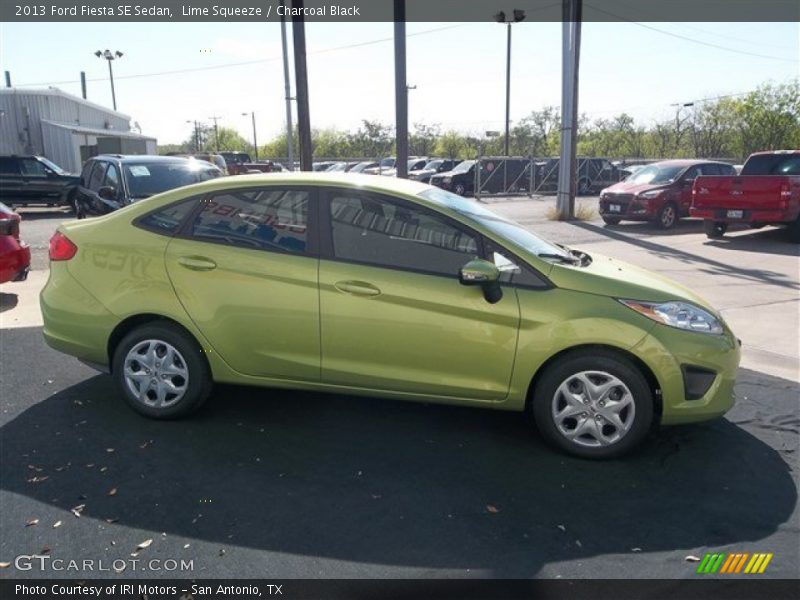 Lime Squeeze / Charcoal Black 2013 Ford Fiesta SE Sedan