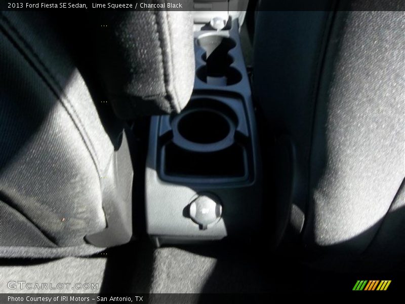 Lime Squeeze / Charcoal Black 2013 Ford Fiesta SE Sedan