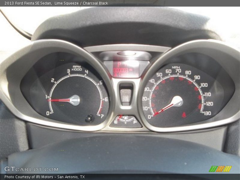 Lime Squeeze / Charcoal Black 2013 Ford Fiesta SE Sedan