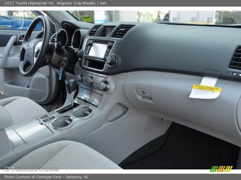 Magnetic Gray Metallic / Ash 2013 Toyota Highlander V6