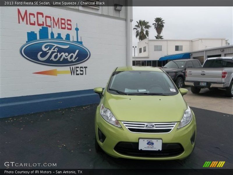 Lime Squeeze / Charcoal Black 2013 Ford Fiesta SE Sedan