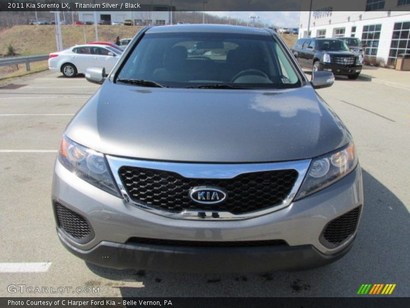 Titanium Silver / Black 2011 Kia Sorento LX