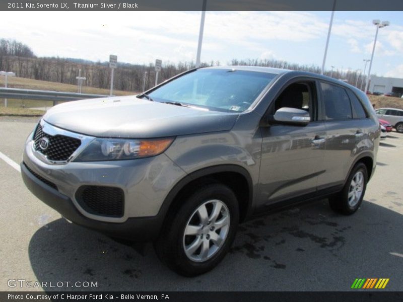 Titanium Silver / Black 2011 Kia Sorento LX