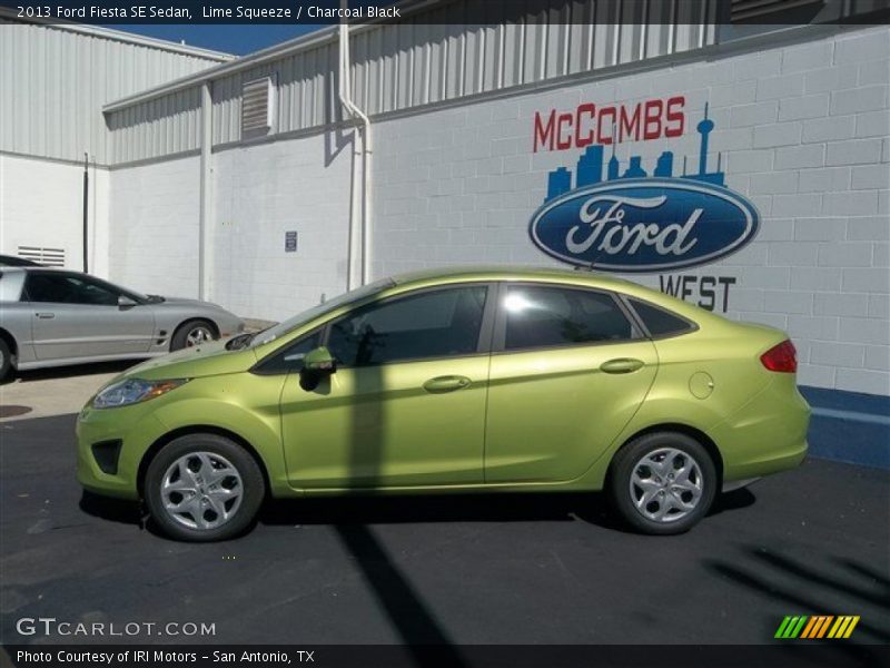 Lime Squeeze / Charcoal Black 2013 Ford Fiesta SE Sedan