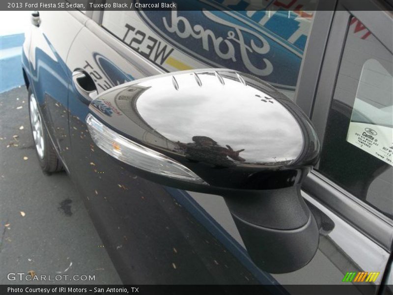 Tuxedo Black / Charcoal Black 2013 Ford Fiesta SE Sedan