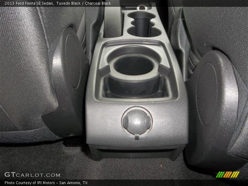 Tuxedo Black / Charcoal Black 2013 Ford Fiesta SE Sedan