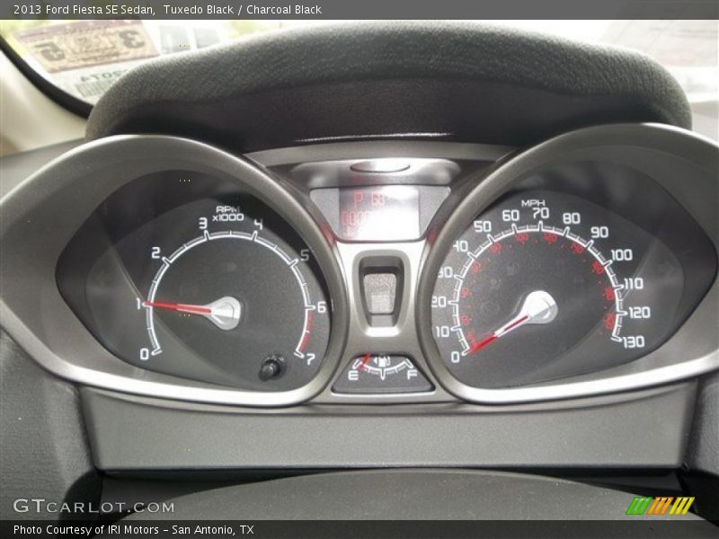 Tuxedo Black / Charcoal Black 2013 Ford Fiesta SE Sedan