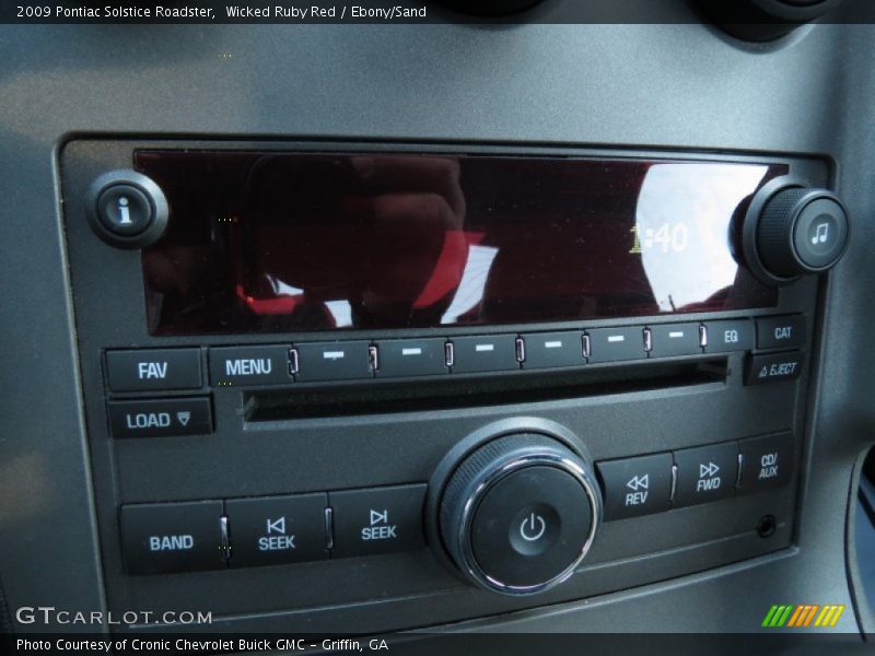 Audio System of 2009 Solstice Roadster