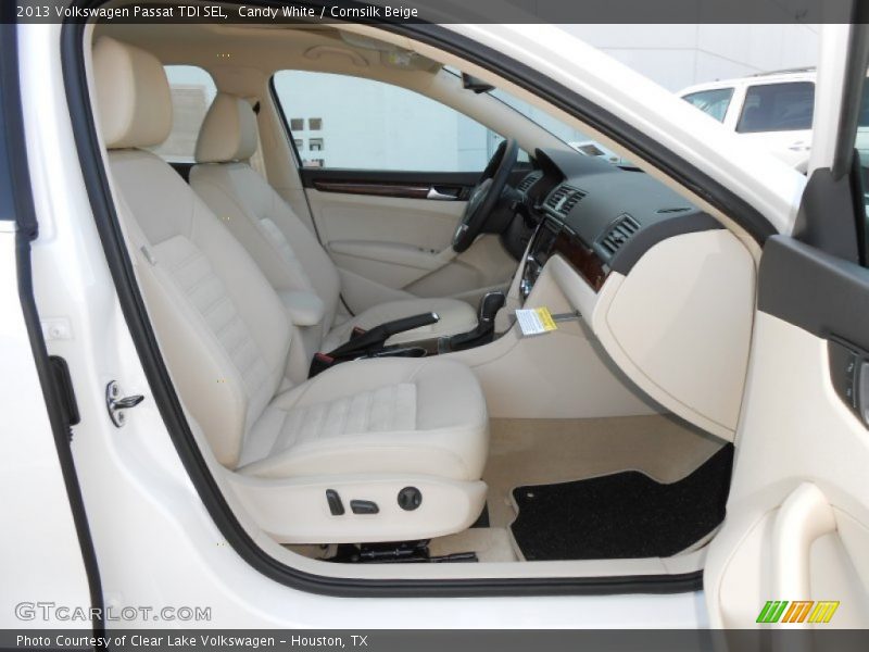 Candy White / Cornsilk Beige 2013 Volkswagen Passat TDI SEL