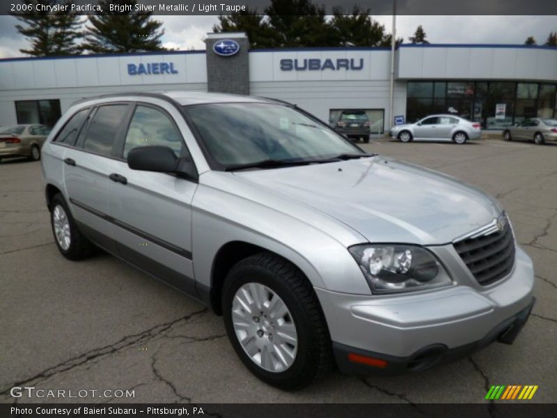 Bright Silver Metallic / Light Taupe 2006 Chrysler Pacifica