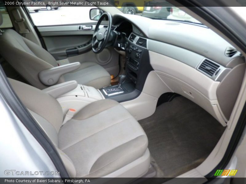 2006 Pacifica  Light Taupe Interior