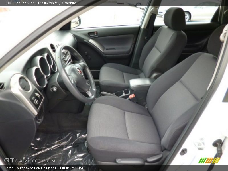 Frosty White / Graphite 2007 Pontiac Vibe