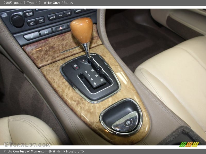  2005 S-Type 4.2 6 Speed Automatic Shifter