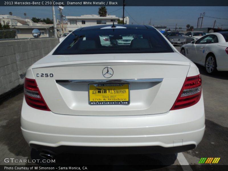 Diamond White Metallic / Black 2013 Mercedes-Benz C 250 Coupe