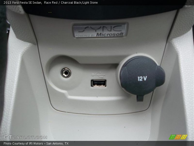 Race Red / Charcoal Black/Light Stone 2013 Ford Fiesta SE Sedan