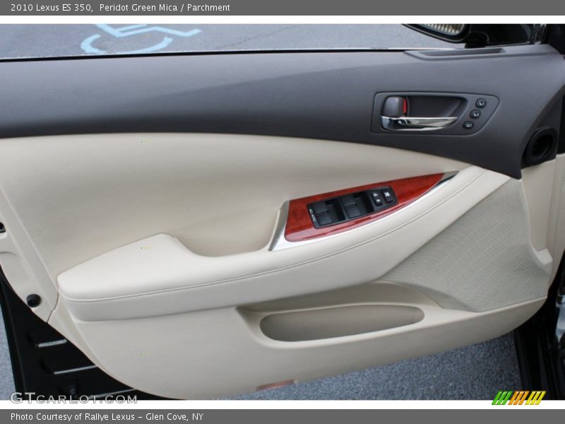 Door Panel of 2010 ES 350