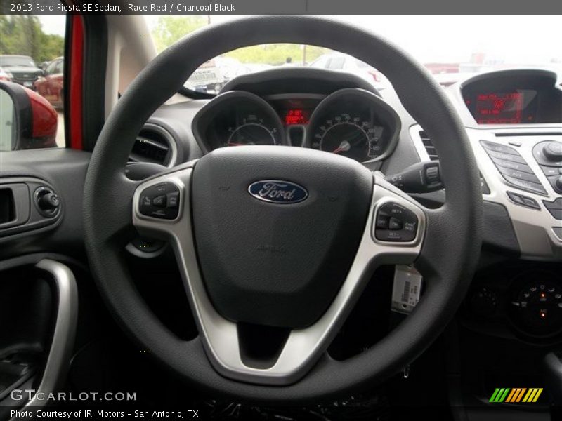 Race Red / Charcoal Black 2013 Ford Fiesta SE Sedan
