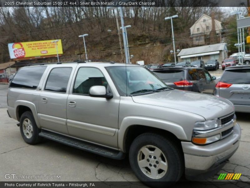 Silver Birch Metallic / Gray/Dark Charcoal 2005 Chevrolet Suburban 1500 LT 4x4