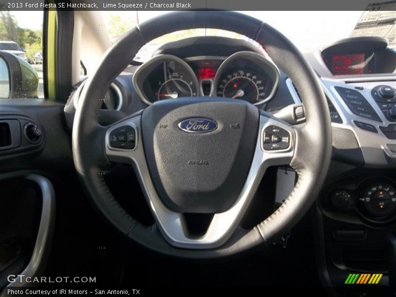 Lime Squeeze / Charcoal Black 2013 Ford Fiesta SE Hatchback