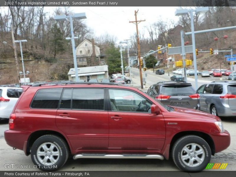 Sundown Red Pearl / Ivory 2002 Toyota Highlander Limited 4WD