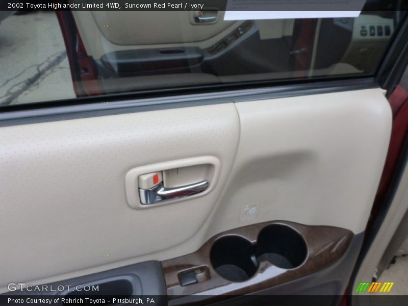 Sundown Red Pearl / Ivory 2002 Toyota Highlander Limited 4WD