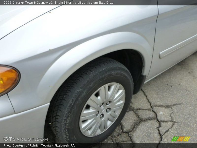 Bright Silver Metallic / Medium Slate Gray 2006 Chrysler Town & Country LX