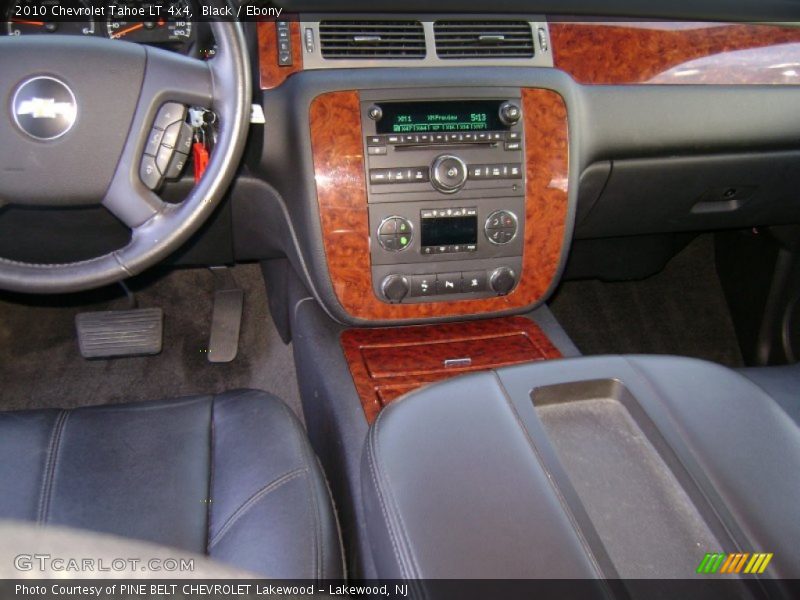 Black / Ebony 2010 Chevrolet Tahoe LT 4x4