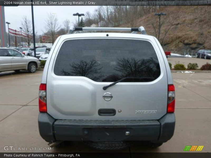 Silver Lightning Metallic / Gray 2004 Nissan Xterra XE 4x4