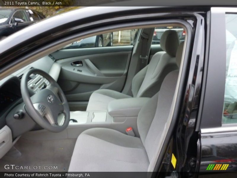Black / Ash 2011 Toyota Camry