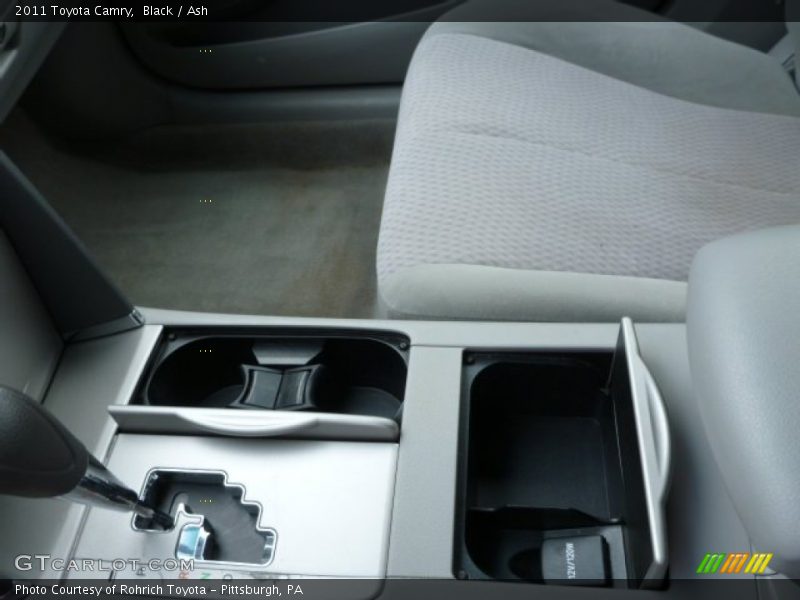 Black / Ash 2011 Toyota Camry