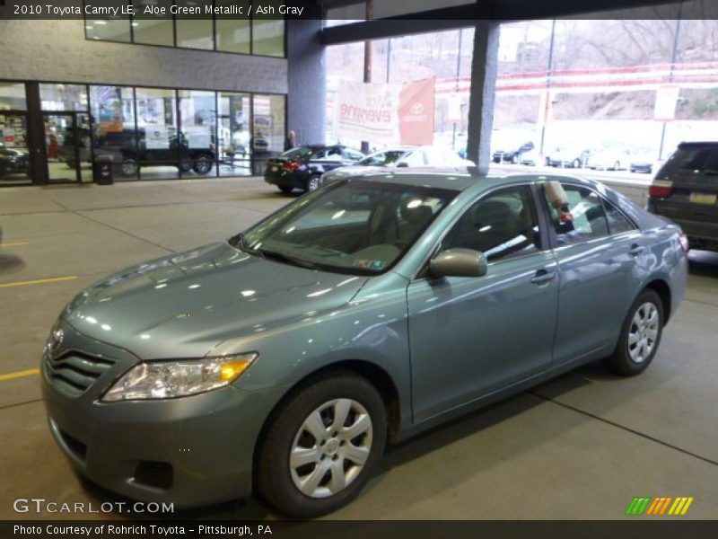 Aloe Green Metallic / Ash Gray 2010 Toyota Camry LE