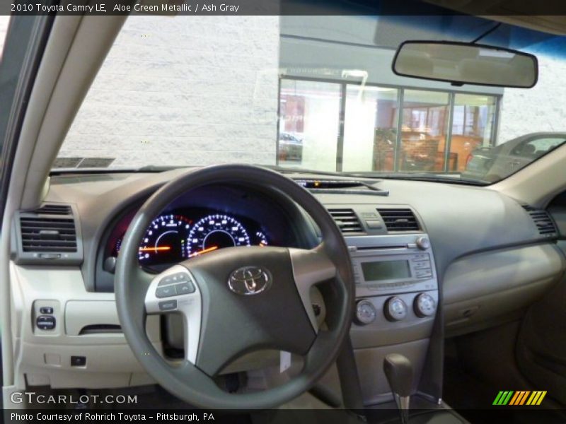 Aloe Green Metallic / Ash Gray 2010 Toyota Camry LE