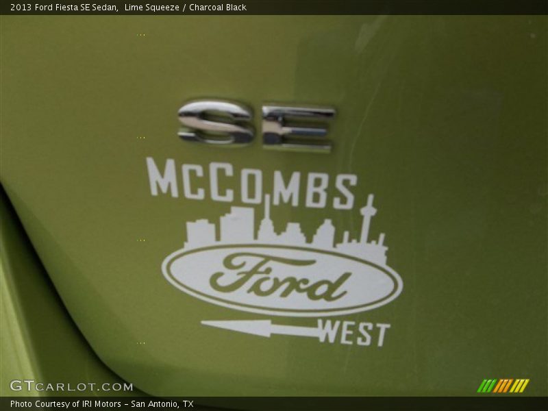Lime Squeeze / Charcoal Black 2013 Ford Fiesta SE Sedan