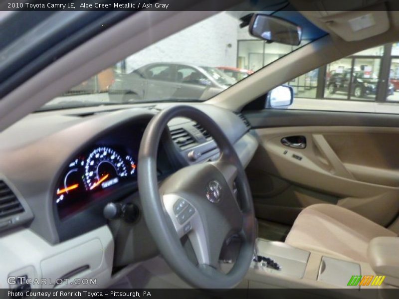 Aloe Green Metallic / Ash Gray 2010 Toyota Camry LE