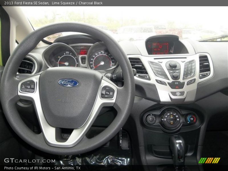 Lime Squeeze / Charcoal Black 2013 Ford Fiesta SE Sedan