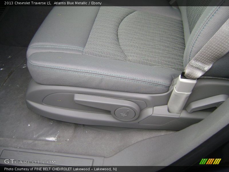 Atlantis Blue Metallic / Ebony 2013 Chevrolet Traverse LS