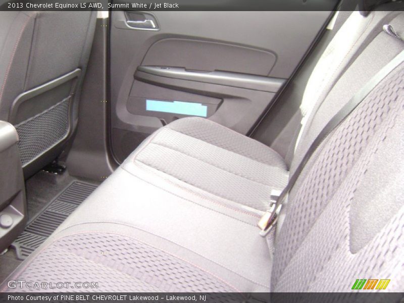 Summit White / Jet Black 2013 Chevrolet Equinox LS AWD