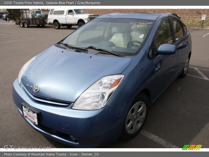 Seaside Blue Pearl / Gray/Burgundy 2005 Toyota Prius Hybrid