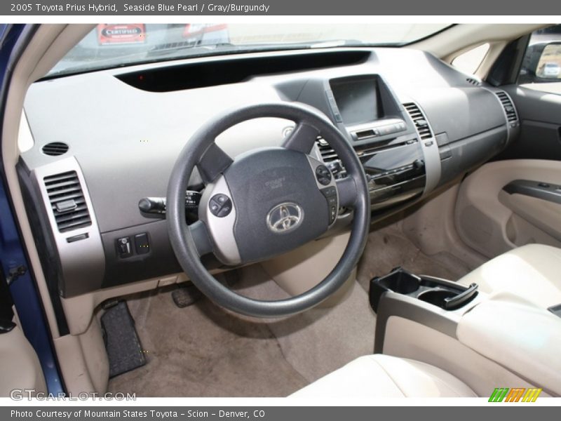 Seaside Blue Pearl / Gray/Burgundy 2005 Toyota Prius Hybrid