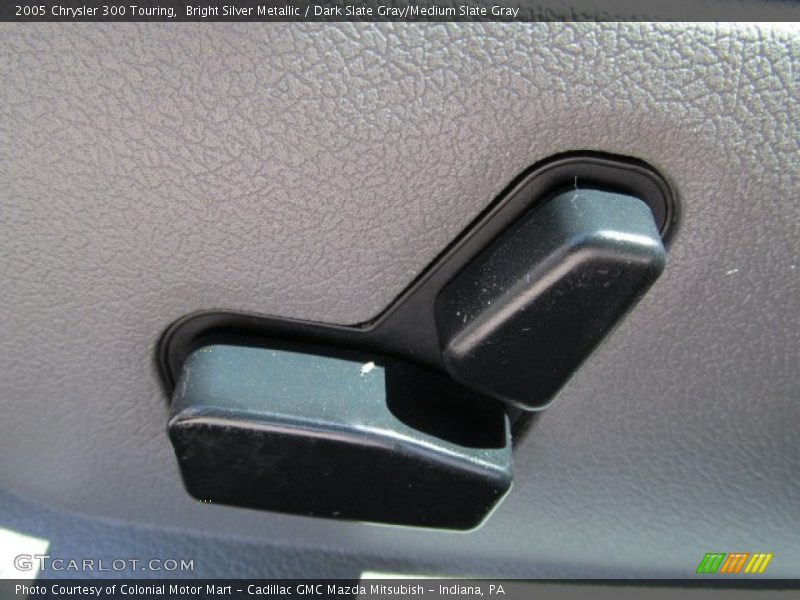 Bright Silver Metallic / Dark Slate Gray/Medium Slate Gray 2005 Chrysler 300 Touring