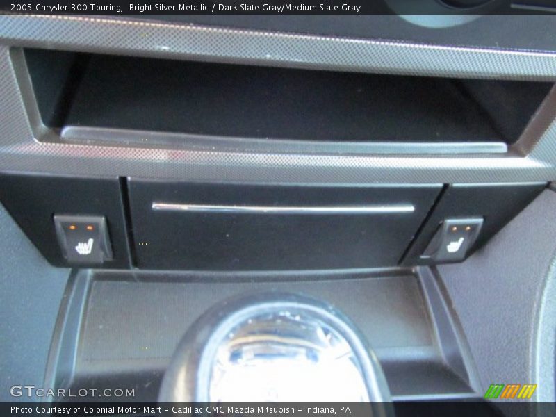 Bright Silver Metallic / Dark Slate Gray/Medium Slate Gray 2005 Chrysler 300 Touring