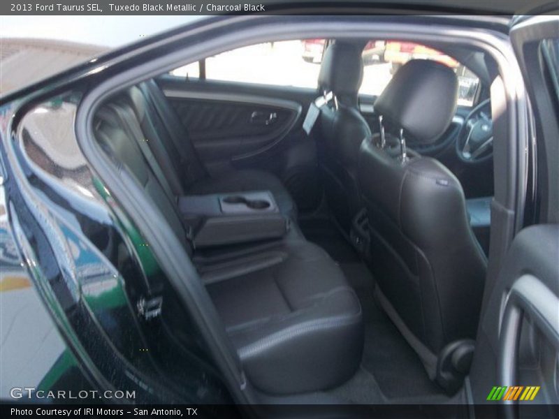Tuxedo Black Metallic / Charcoal Black 2013 Ford Taurus SEL