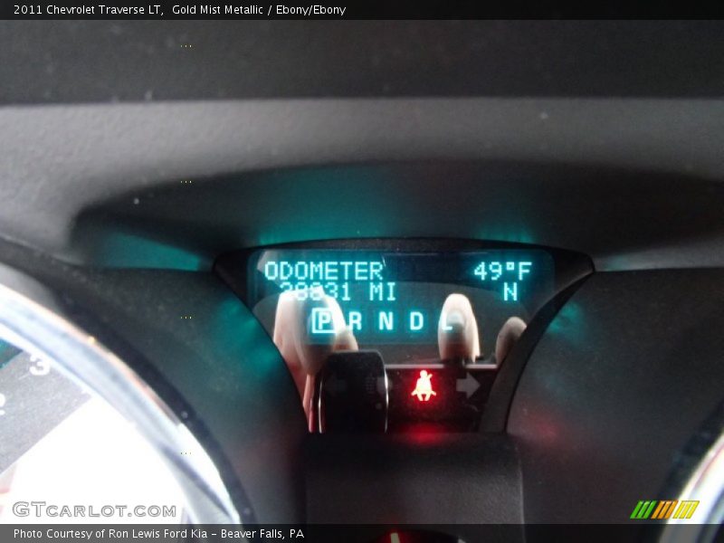 Gold Mist Metallic / Ebony/Ebony 2011 Chevrolet Traverse LT