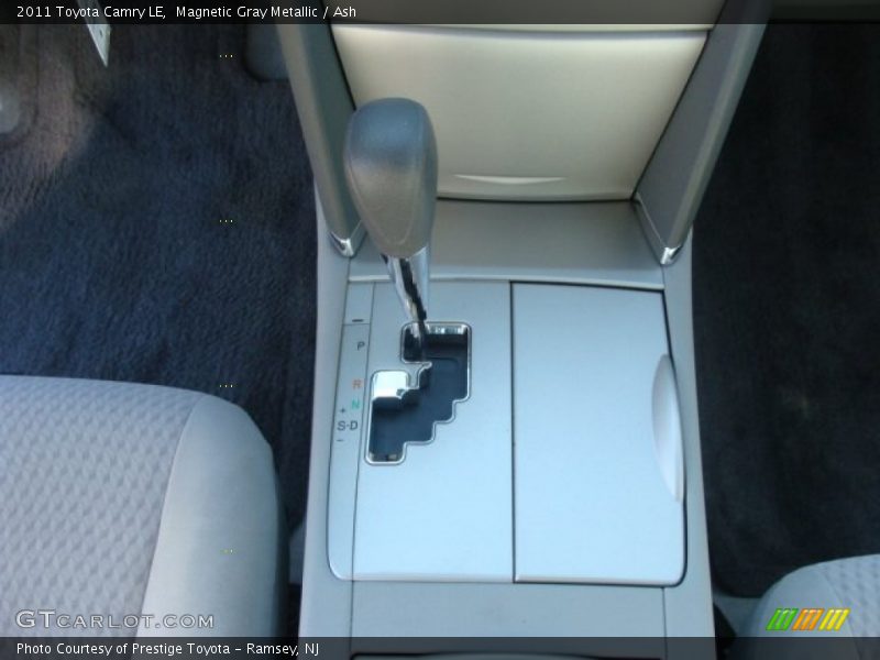 Magnetic Gray Metallic / Ash 2011 Toyota Camry LE