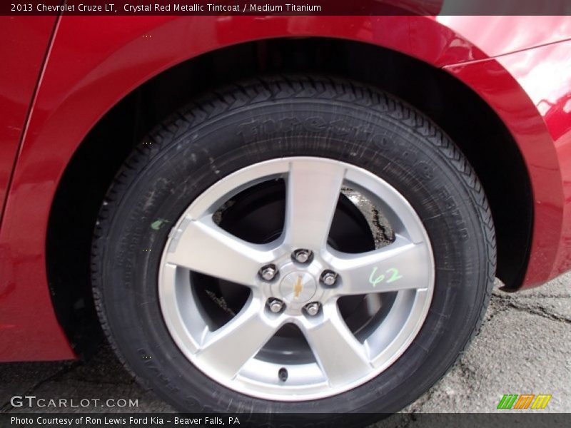 Crystal Red Metallic Tintcoat / Medium Titanium 2013 Chevrolet Cruze LT