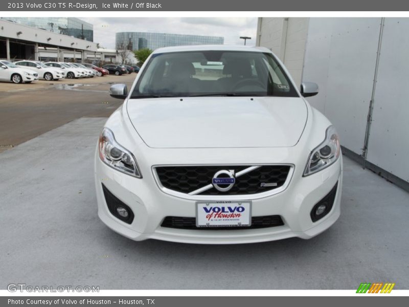 Ice White / Off Black 2013 Volvo C30 T5 R-Design